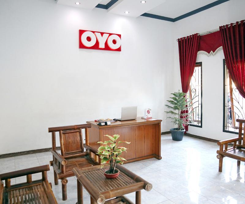 Reddoorz Syariah At Penginapan Eby Padang Luaran gambar
